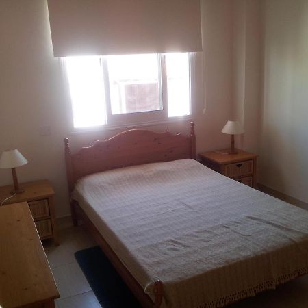 A Stone'S Throw From Everything Paphos Exterior foto