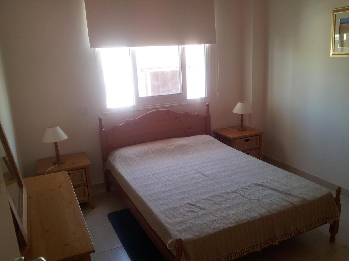 A Stone'S Throw From Everything Paphos Exterior foto