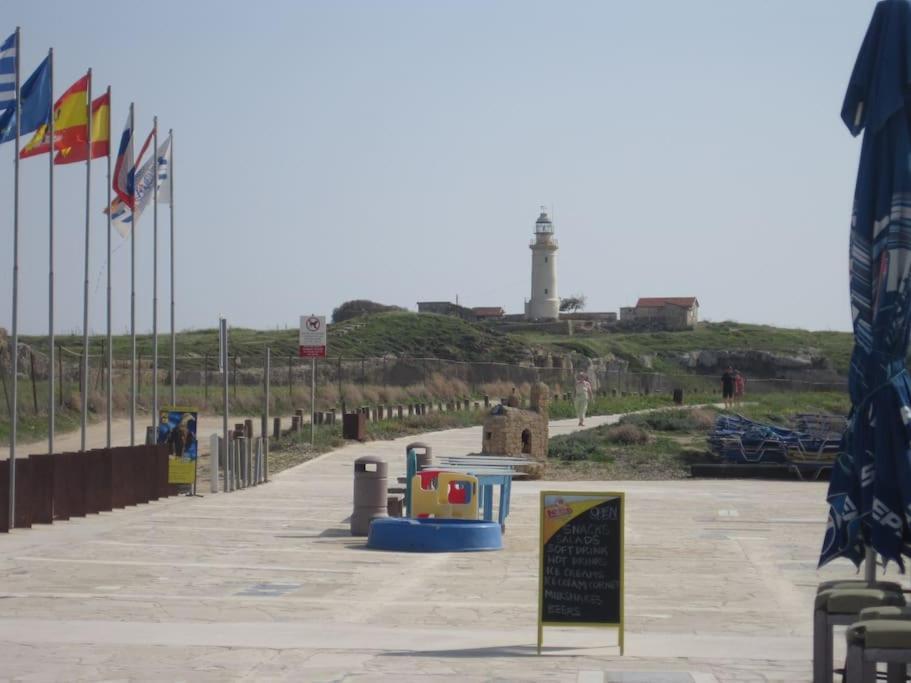 A Stone'S Throw From Everything Paphos Exterior foto